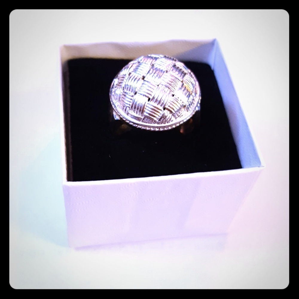 Sterling silver ring